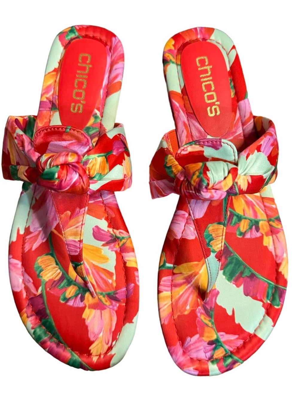 NWOT CHICO’S Natalia Flame Scarlet Knotted Thong Sandals
Size 10